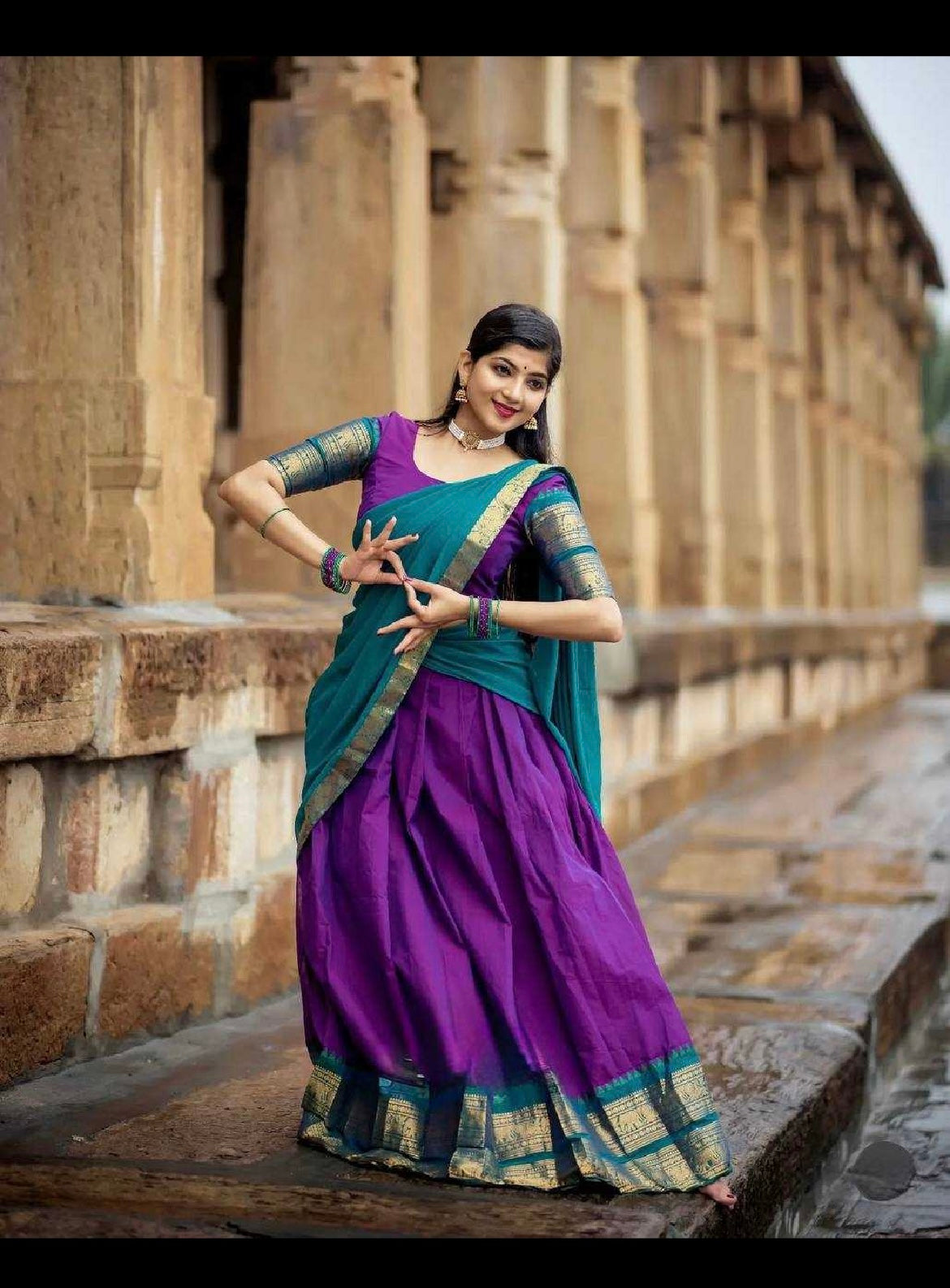 Riwaayat Kanjivaram Lehenga