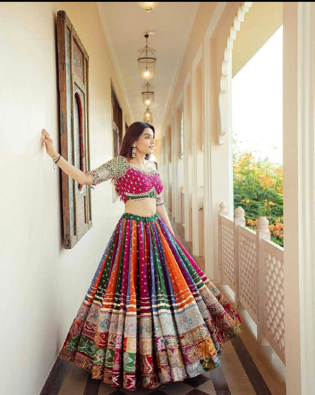 Riwaayat Mirror Work Lehenga