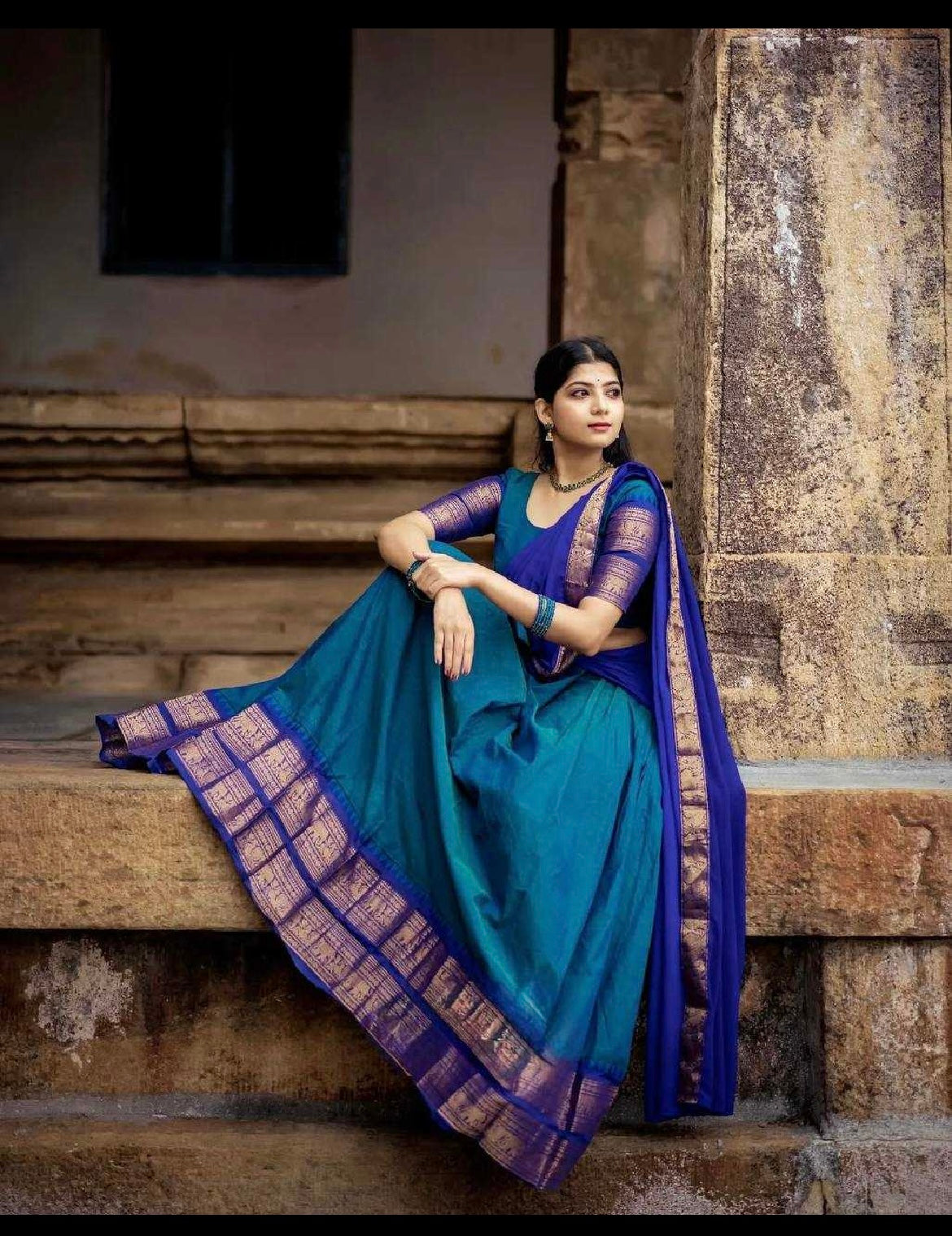 Riwaayat Kanjivaram Lehenga