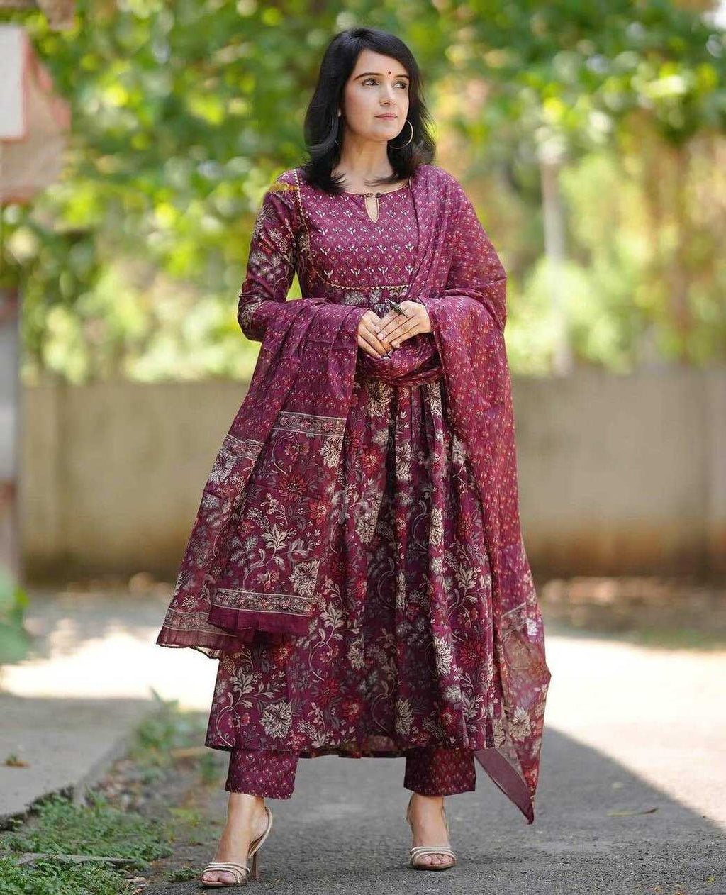 Riwaayat Rayon Kurti With Pants